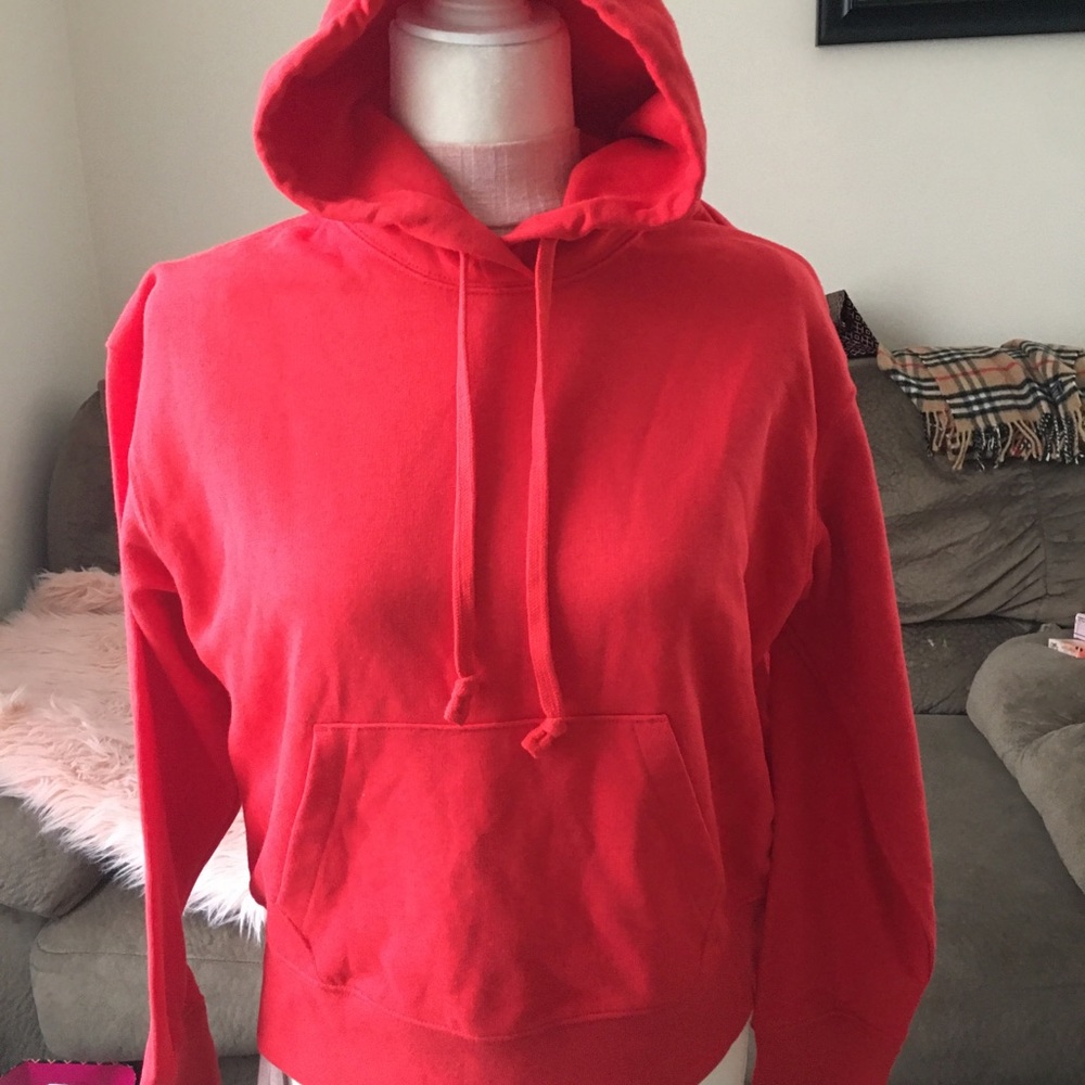 Uniqlo hoodie red